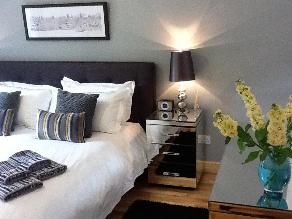 Flat 4 Summertown Court